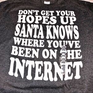 NWT Gray Crew Neck Christmas Santa Knows where you've Been Internet T-shirt SZ L